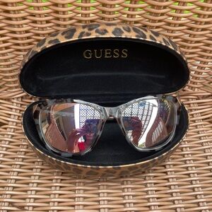 WOMENS DESIGNER GUESS CAT EYE MIRRORED SUNGLASSES